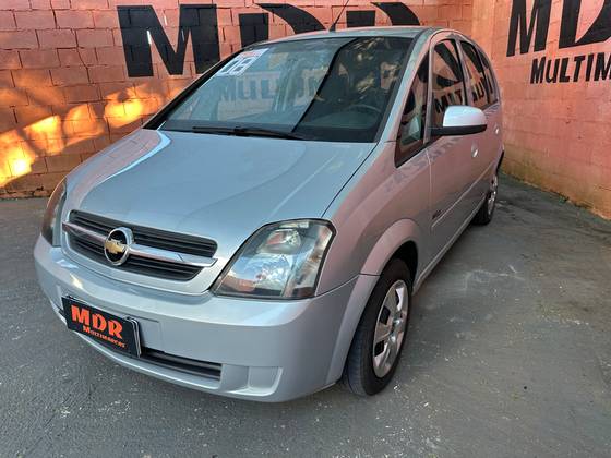 CHEVROLET MERIVA 1.8 MPFI JOY 8V FLEX 4P MANUAL CHEVROLET MERIVA 1.8 MPFI JOY 8V FLEX 4P MANUAL
